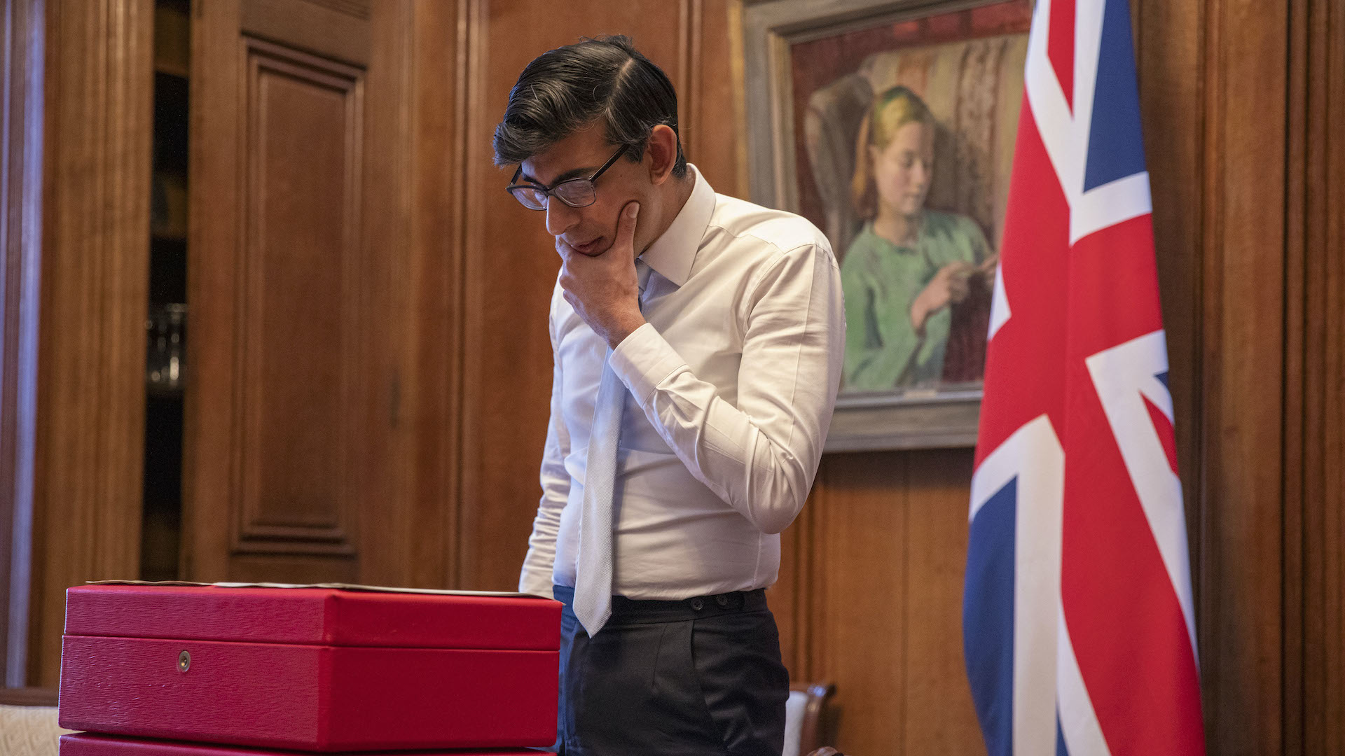 Rishi Sunak practices his Spending Review speech