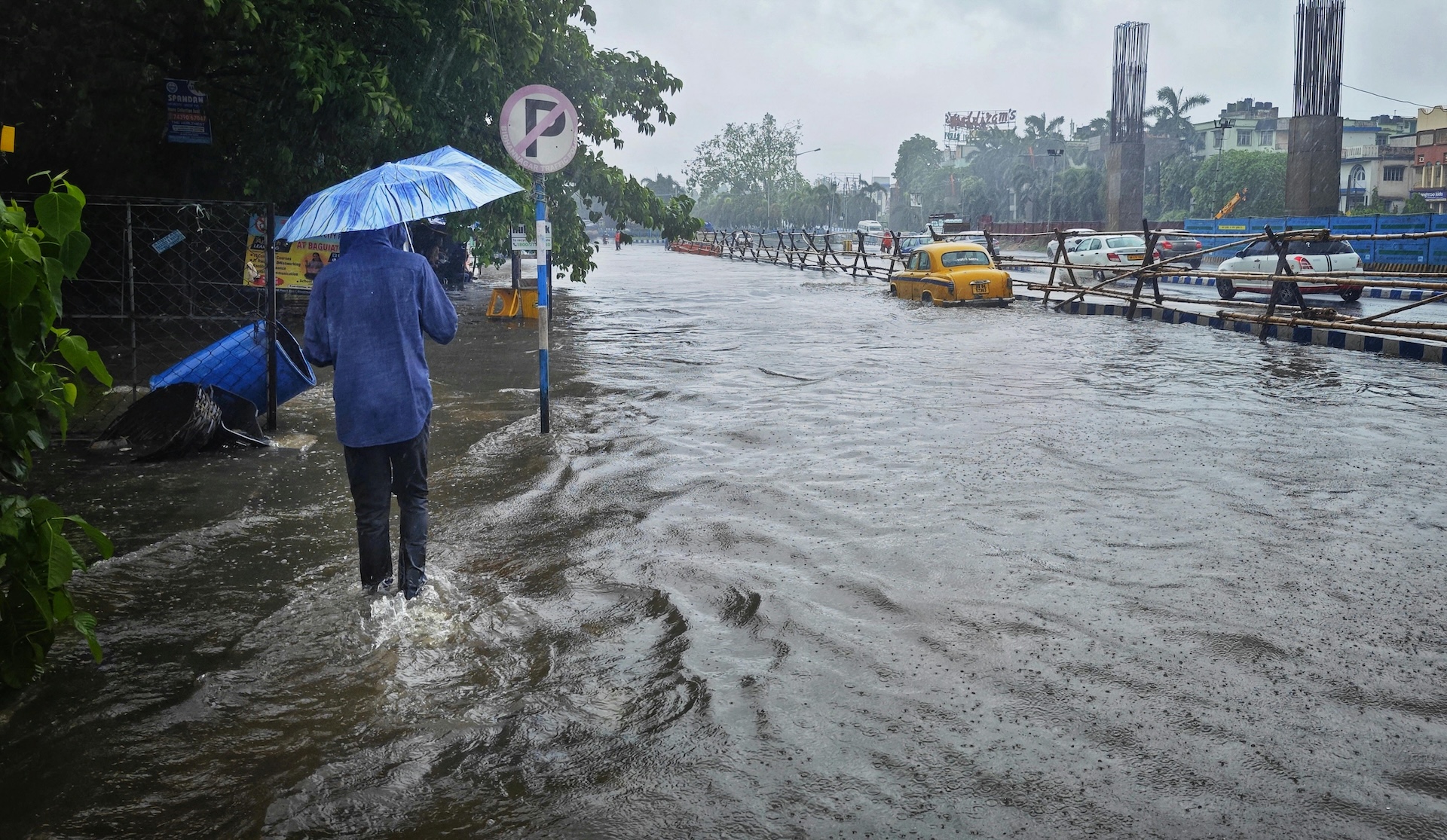 flood in climate crisis